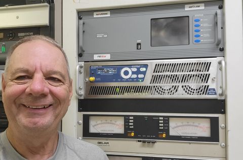 Hal Kneller with Ecreso 2kW AiO Series Hal Kneller with Ecreso 2kW AiO Series
